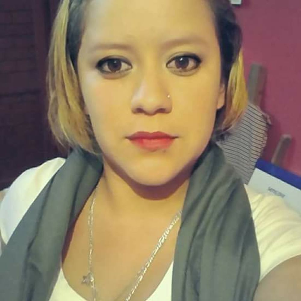 Meet your Posher, Alicia